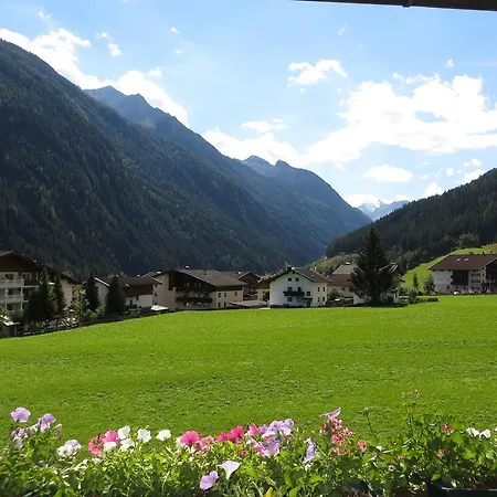 Haus Andrea Affittacamere Neustift im Stubaital
